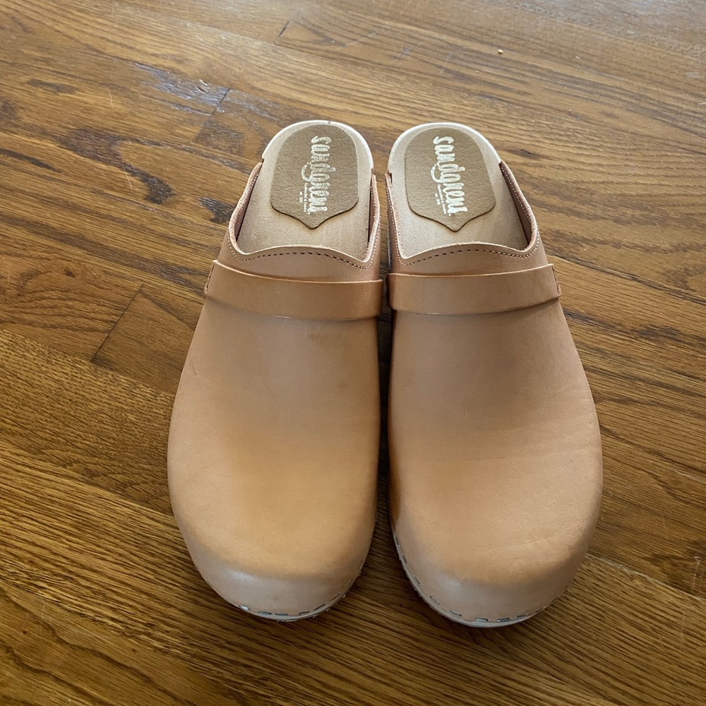 Sandgrens clogs size 42